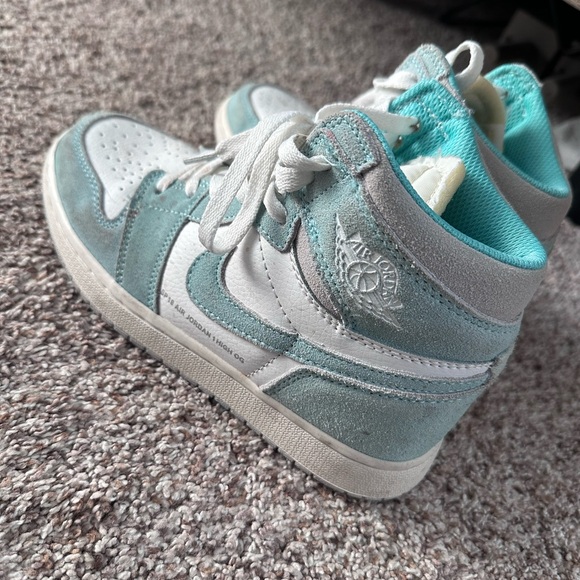 Nike Women's Sneakers - White and Light Blue - Picture 3 of 4